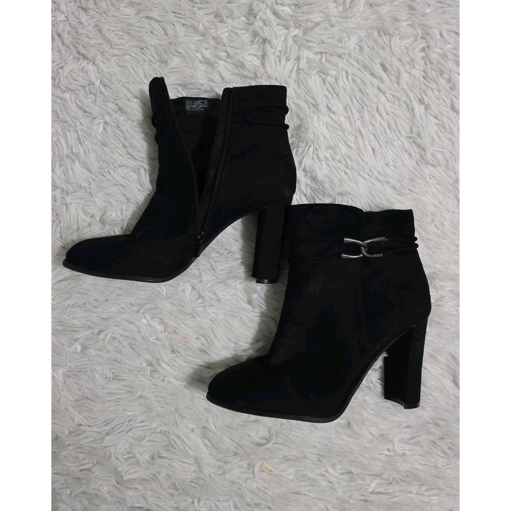 Shoe Dept Odessa Suede Ankle Booties 4 Inch Heel Side Zipper Size 8 Women Accent